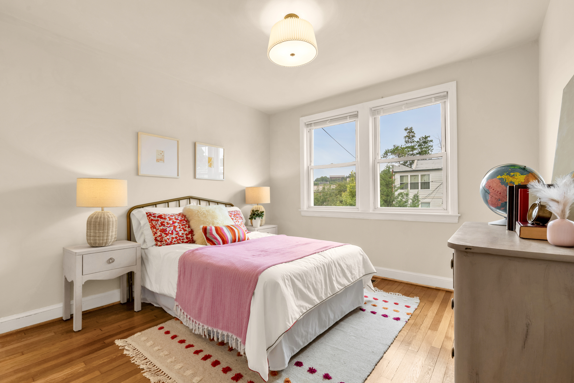 4002 10th ST NE DC Primary bedroom